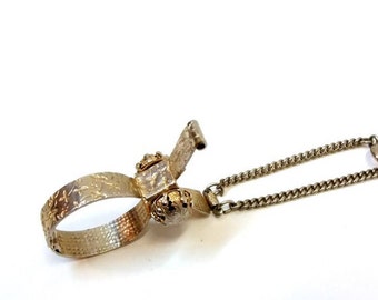 Vintage Glove Clip Gold Tone Metal Purse Glove Clip Nifty Women's Accessory Scarf Clip Mid Century Wardrobe Accessory Gift for Her DD 1265