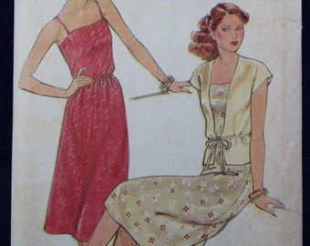 Sewing Pattern for a Woman's Dress and Jacket in Sizes 8-12 - New Look 6179
