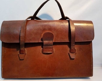 Vintage leather case/ satchel