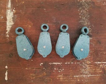 Metal Pulleys. Set of Pulleys, swivel pulleys, small pulleys, nautical pulley, industrial pulley, pulleys, rustic pulley, salvaged hardware