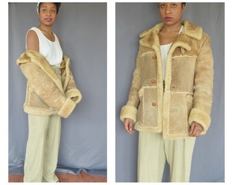 Suede oversized shearling coat 1970s vintage coat - Medium