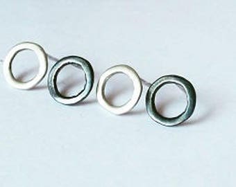 Silver circles earrings