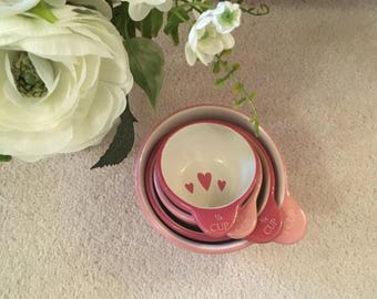 Set of Pink Heart Measuring Cups