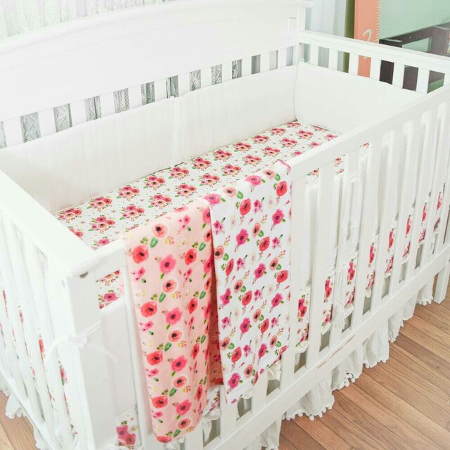 Home of the wreath swaddle⢠& modern baby von hudsonbabycompany