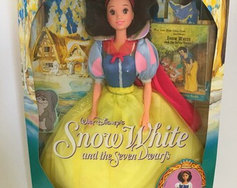 Mattel, Disney Vintage, Snow White Barbie, Vintage Princess, Disney, Collectible Barbie, 1992 Snow White, Princess birthday, Gifts for her