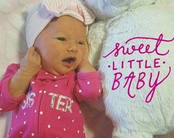 Baby girl newborn hat with bow- baby girl hat, newborn beanie, girl baby hat, hat baby girl, newborn girl, newborn hat, baby shower gift