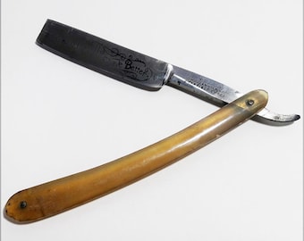 Antique Straight Edge Razor Sheffield Steel and Horn Casing