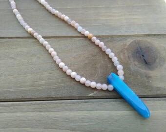 Peach Moonstone Choker/Blue Agate Pendant/Gemstone/Jewelry/Necklace/Healing