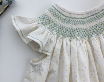 Smocked Dress, Smocked Bishop Dress, Smocked Dress Girls, Smocked Easter Dress, Smocked Dress Size 3