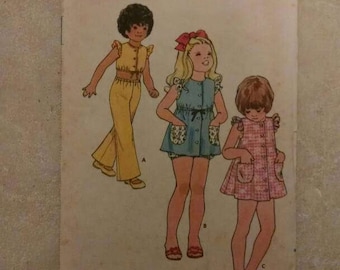 Vintage Butterick Child's Pattern, Cute Play Wear, Top, Dress, Pants, Bloomers