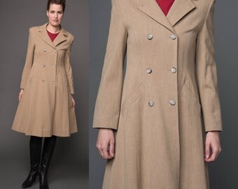 Pendleton Princess Coat Double Breasted Soft Beige Tan Wool 1970's Vintage Flare Skirt Like New Condition XS SMALL MEDIUM