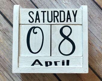 Block Calendar Hand Painted Rustic Wood Block, Perfect for Birthdays Gifts, Vinyl Lettteting, Rustic Desk Calendar, Perpetual Calendar