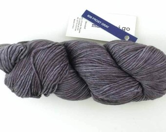 Malabrigo Worsted, Merino Wool Yarn, Frost Gray, aran weight knitting yarn, color 606