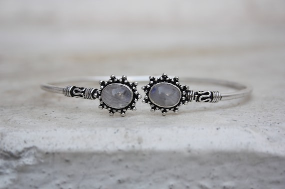 MOONSTONE MIDI CUFF -Silver Bracelet- Moonstone- Healing Crystal Jewellery- Chakra- Statement bracelet- Boho- Vintage jewellery- Tibetan