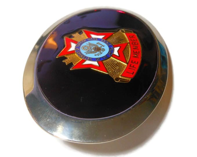 FREE SHIPPING VFW belt buckle, life member emblem, Veterans of Foreign Wars, Silver rim edge, red enamel reflective insert, red gold blue