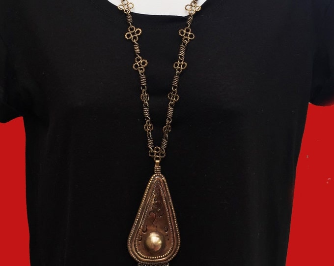 Brass Pendant Necklace - Maroon Goldstone Tassel beads - Boho -India -