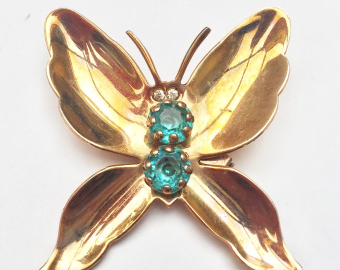 Butterfly Brooch - Blue Rhinestone - Gold plated metal - Insect figurine pin