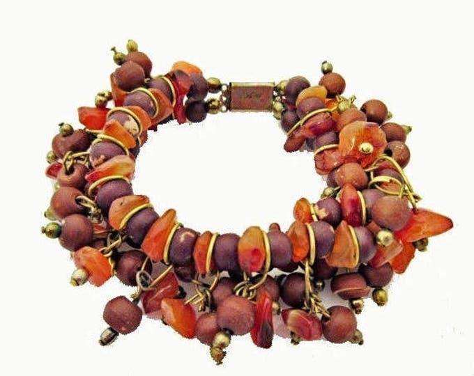 Carnelian Gemstone cha cha bracelet - brass - Orange Brown seeds - Boho bangle