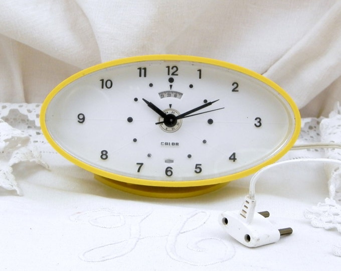 Working Vintage Mid Century French Calor Yellow Electrical Alarm Clock, European, Retro, Interior, Hipster, Home, Office, Bedroom,Time Piece