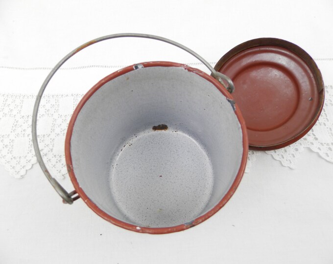 Antique French Chocolate Brown Enamelware Metal Lunch Pail, French Country Decor, Retro Home, Tin Box, Picnic Box, Vintage Camping, Prop