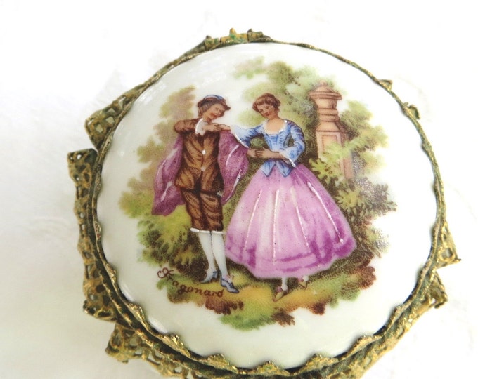 Cameo Jewelry Box, Vintage Footed Jewelry Casket, French Style Figural Vanity Box