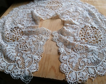 Projet de couture de mariée collier antique Fine Guipure dentelle Collier Collier Floral blanc coton dentelle #sophieladydeparis