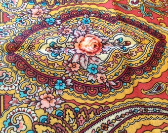 Shawl wool. Russia, Pavlovo Posad