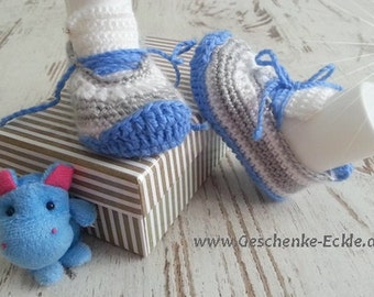 Baby Shoes Sneakers blue white crochet