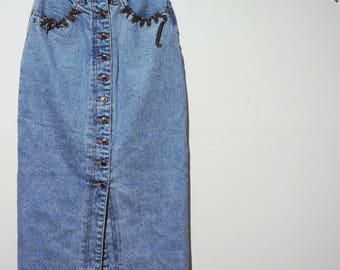 20% off * Vintage long denim skirt-90's