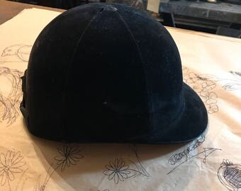 Vintage Riding Hunting Helmet / Black Velvet 1940s-50s ?