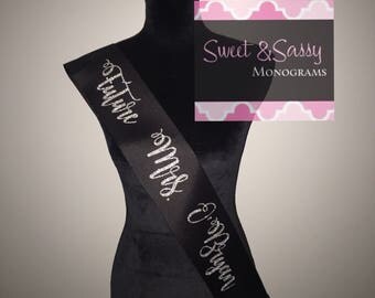 Future Mrs Sash. Bride to Be Sash. Bachelorette Party Sash. Bachelorette Gift.
