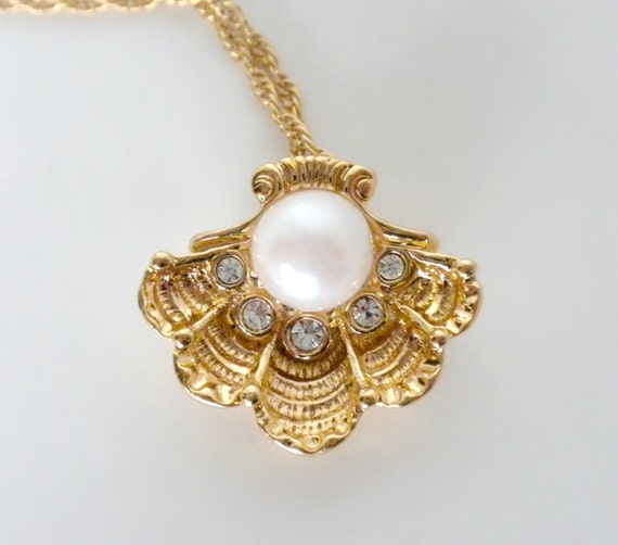 Oyster and Pearl Necklace Oyster Shell Necklace Pearl