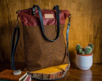 Waxed Canvas Cross Body Tote Bag, Canvas tote bag, Canvas leather bag, tweed tote bag, Fernweh UK, cross body day bag, canvas shoulder bag
