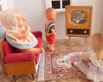 Vintage / / TV / / TV / / wood / / Dollhouse / / about 1950