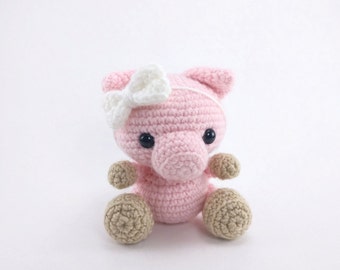 PATTERN: Crochet pig pattern - amigurumi pig pattern - crocheted piglet pattern - PDF crochet pattern