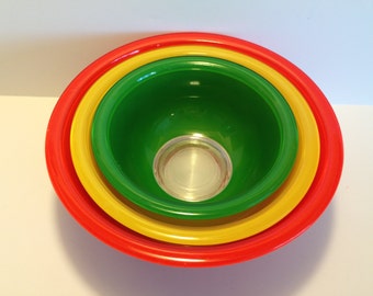 Pyrex Nesting Bowls Primary Color Glass Bottom Green Yellow Red Pyrex