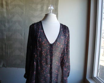 Chiffon, button-up blouse front with Tunic back