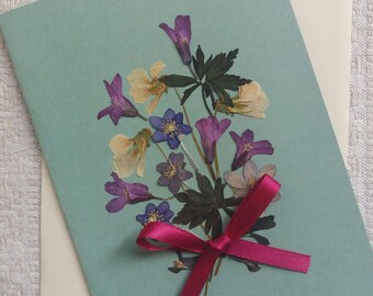 Pressed flower greeting card. Mother's Day car. Unique handmade card.Beautiful wild flowers card. Flower bouquet original.Pressed flower art