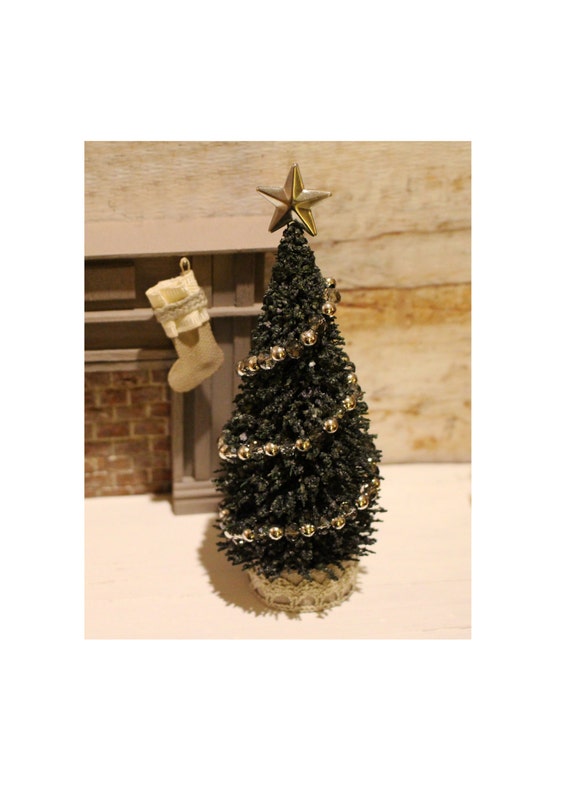 Items similar to Dolls house miniature decorated Christmas tree on Etsy
