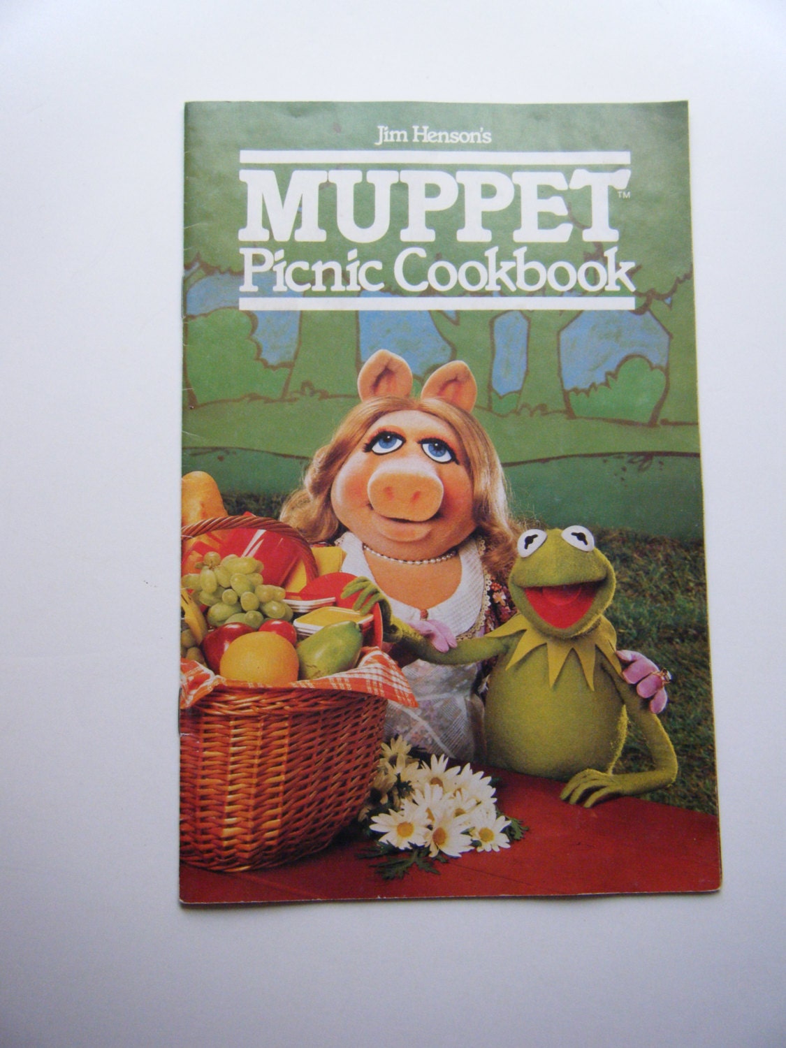 Jim Henson's Muppet Picnic Cookbook 1981 Hallmark Cards