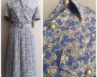 Deadstock Floral Leslie Fay Dress // Blue and Pink Floral Dress // Pearl Buttons