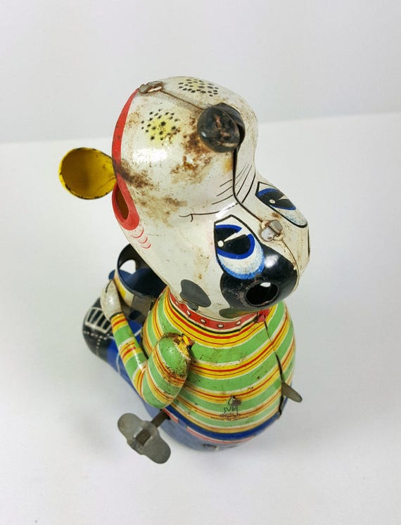 Vintage Tin Litho Toy Dog / Made in Japan / Wind-up Toy