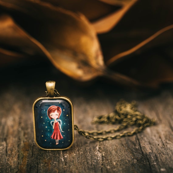FREE WORLDWIDE SHIPPING - Astrology StarSign Virgo Star Sign Necklace - Bronze - Girl - Quirky - Unique