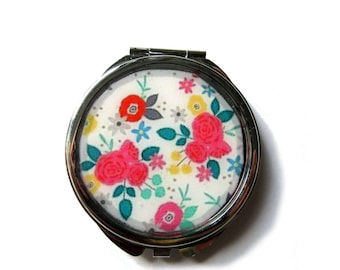Floral mirror, colorful vintage flowers, Pocket mirror, compact mirror, mirror, vintage floral design, Flower Mirror, resin, accessories