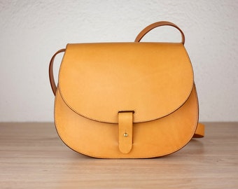 Leather purse crossbody Leonorus, handmade leather bag, Brown handbag, shoulder bag, Saddle bag purse, Leather satchel, Vintage leather bag