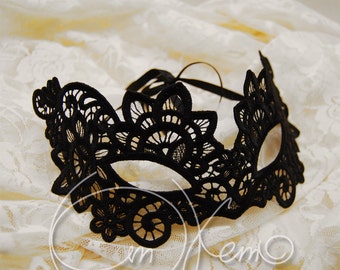 MACHINE EMBROIDERY DESIGN - Venetian mask, free standing lace mask, lace mask, Christmas mask, New Year mask