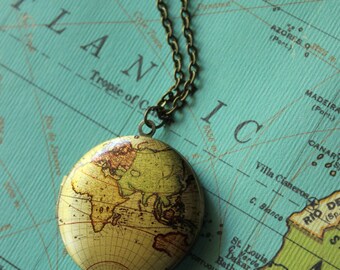 World Map Locket Necklace, Wanderlust Necklace, World Map Necklace, Not All Who Wander Are, Compass Gifts, Nomad Jewelry, Wander Art