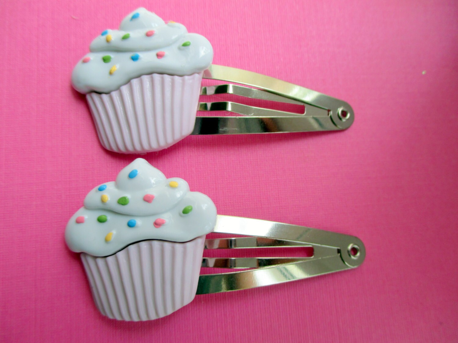 Pink cupcake barrettescupcake hair clipsGirls cup