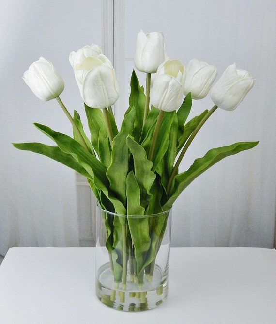 Items similar to Large, white, tulip/tulips, silk, floral arrangement