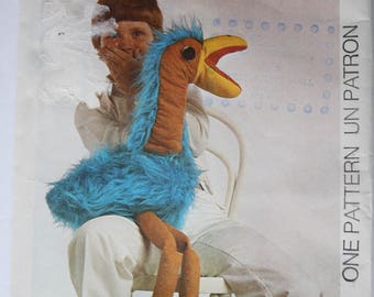 ROD HULL's Famous Puppet, Hibou Productions Ltd., 1976, EMU Sewing Pattern, Unused /Uncut Style 1757, copyright 1976